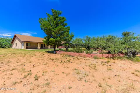 Exterior - 7966 E Three Canyons Rd, Hereford, AZ 85615 photo 8 of 11