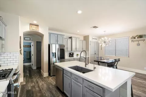 2976 E Country Shadows St, Gilbert, AZ 85298 photo 11