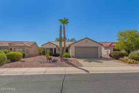 17950 N Somerset Dr, Surprise, AZ 85374