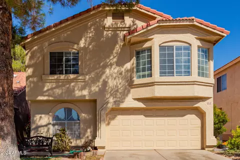 417 N Flint St, Gilbert, AZ 85234 photo 2