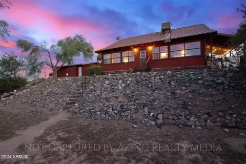 1310 Kenrick Dr, Wickenburg, AZ 85390