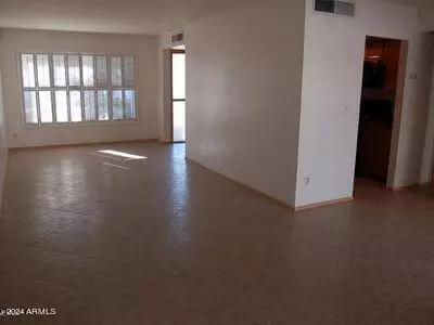 1114 E Villa Maria Dr, Phoenix, AZ 85022 photo 4
