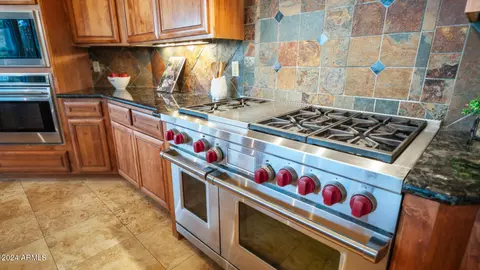 Kitchen - 14432 S 18th St, Phoenix, AZ 85048 photo 5 of 7