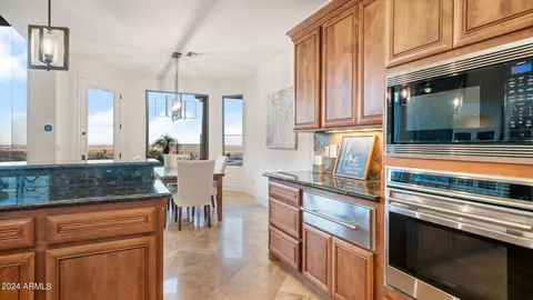 Kitchen - 14432 S 18th St, Phoenix, AZ 85048 photo 7 of 7