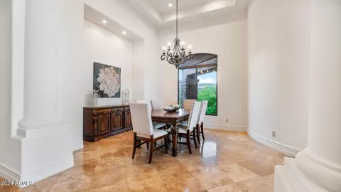 Dining - 14432 S 18th St, Phoenix, AZ 85048 photo 1 of 5