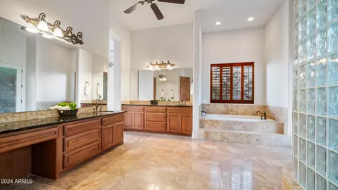 Bath - 14432 S 18th St, Phoenix, AZ 85048 photo 6 of 10