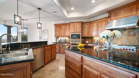 Kitchen - 14432 S 18th St, Phoenix, AZ 85048 photo 2 of 7