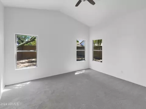3319 E Woodside Way, Gilbert, AZ 85297 photo 3