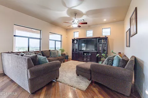 Living - 343 W Canyon St, Apache Junction, AZ 85120 photo 1 of 2