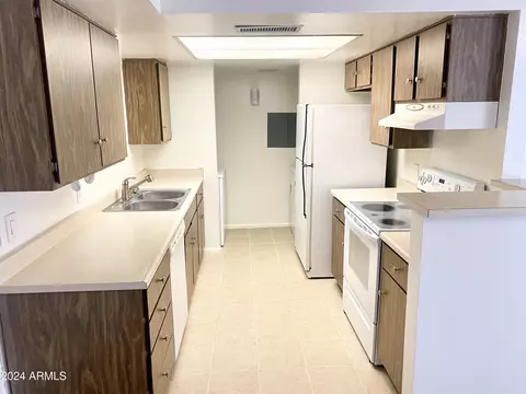 4608 W Maryland Ave #144, Glendale, AZ 85301