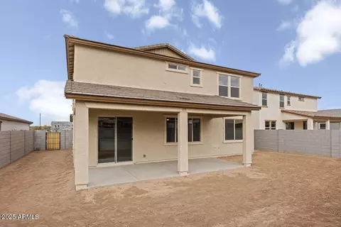 Exterior - 2957 E Cherry Hill Dr, Gilbert, AZ 85298 photo 2 of 2