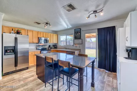 905 E Halifax St, Mesa, AZ 85203 photo 5