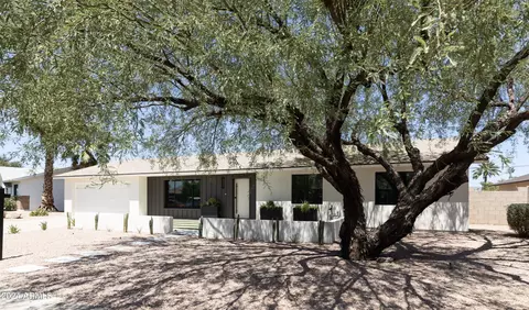 8514 E Turney Ave, Scottsdale, AZ 85251