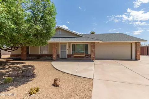 4407 W Calavar Rd, Glendale, AZ 85306