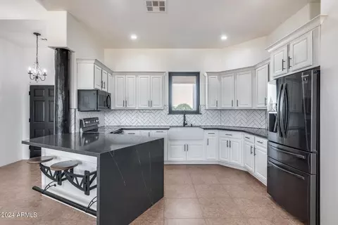 4726 S 180th Dr, Goodyear, AZ 85338