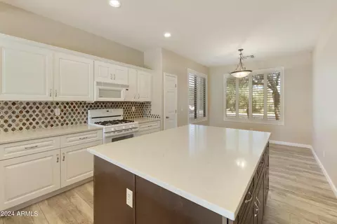 225 E Mclellan Rd, Mesa, AZ 85201 photo 8