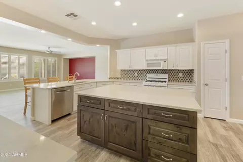 225 E Mclellan Rd, Mesa, AZ 85201 photo 5