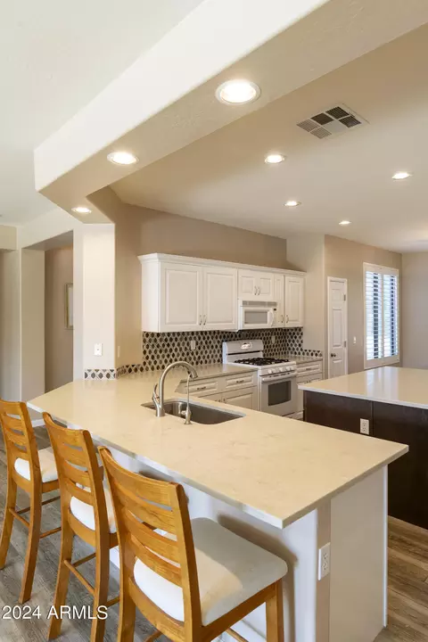 225 E Mclellan Rd, Mesa, AZ 85201 photo 9