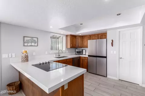 15629 N 19th Pl, Phoenix, AZ 85022 photo 11