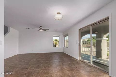 2933 E Blue Ridge Way, Gilbert, AZ 85298 photo 12
