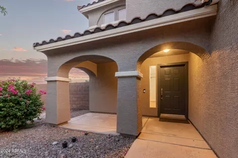 2933 E Blue Ridge Way, Gilbert, AZ 85298 photo 5
