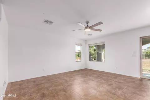 2933 E Blue Ridge Way, Gilbert, AZ 85298 photo 7