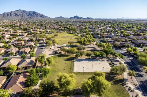 View/Area - 6583 S Legend Ct, Gilbert, AZ 85298 photo 5 of 23