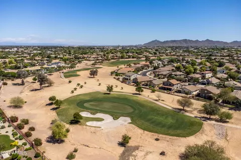 View/Area - 6583 S Legend Ct, Gilbert, AZ 85298 photo 2 of 23