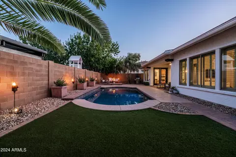 Exterior - 6583 S Legend Ct, Gilbert, AZ 85298 photo 11 of 16
