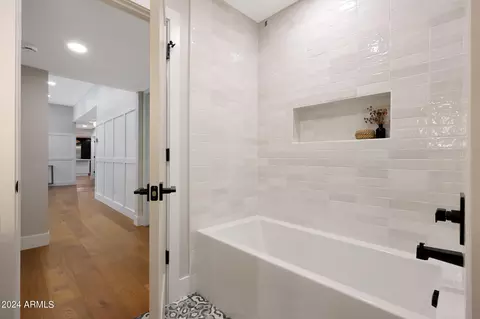 4440 E Camelback Rd #32, Phoenix, AZ 85018 photo 41