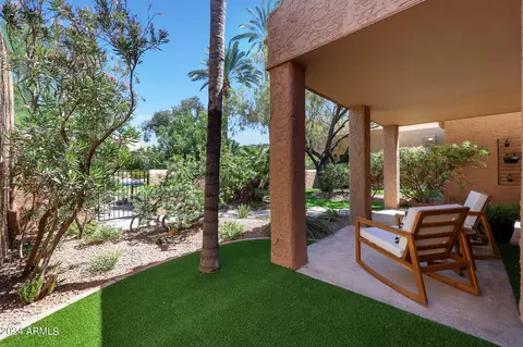 4440 E Camelback Rd #32, Phoenix, AZ 85018 photo 8