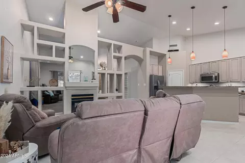 250 E Arabian Dr, Gilbert, AZ 85296 photo 8