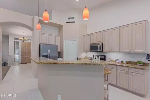 250 E Arabian Dr, Gilbert, AZ 85296 photo 9