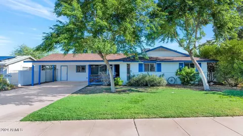 2210 E Nisbet Rd, Phoenix, AZ 85022