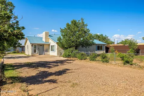 152 W 5th St #S, Snowflake, AZ 85937