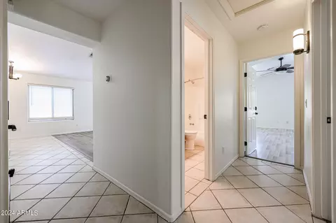 2006 E Aire Libre Ave, Phoenix, AZ 85022 photo 15