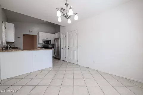 2006 E Aire Libre Ave, Phoenix, AZ 85022 photo 24