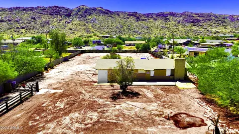 2601 E South Mountain Ave, Phoenix, AZ 85042 photo 3