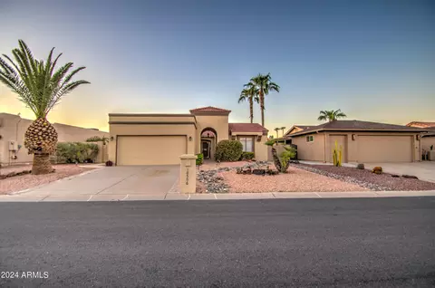 10506 E Flintlock Dr, Sun Lakes, AZ 85248