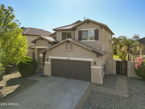 3887 S Stallion Dr, Gilbert, AZ 85297