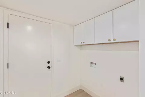 631 N N Frst, Mesa, AZ 85203 photo 36