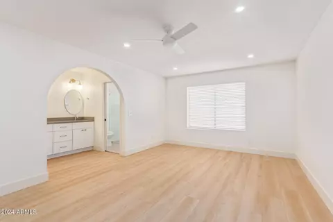 631 N N Frst, Mesa, AZ 85203 photo 21