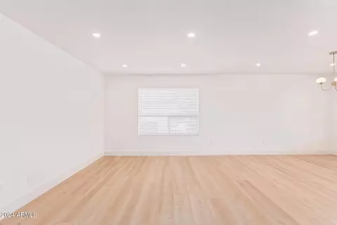 631 N N Frst, Mesa, AZ 85203 photo 12