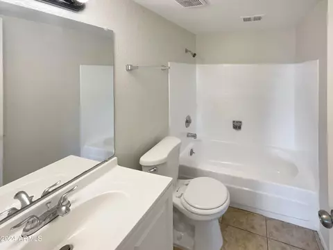 Bath - 4847 W Granada Rd, Phoenix, AZ 85035 photo 1 of 2