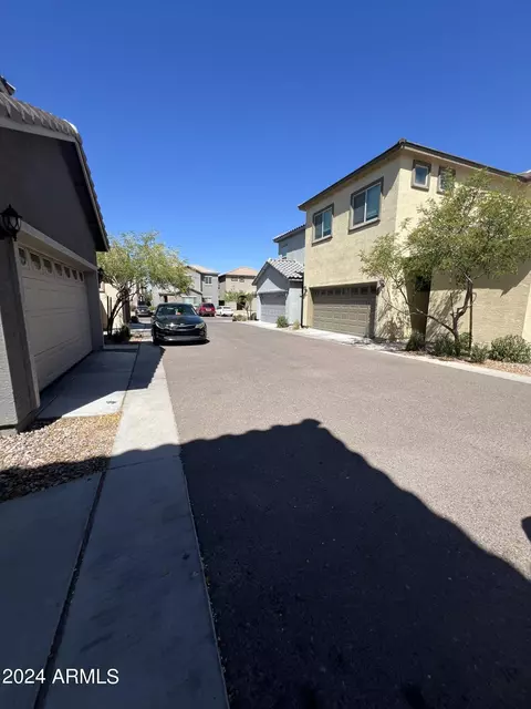 7311 S 17th Dr, Phoenix, AZ 85041 photo 7