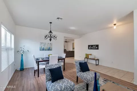 4810 S 23rd Ave, Phoenix, AZ 85041 photo 4