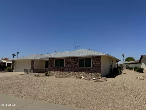 16806 N 110th Ave, Sun City, AZ 85351
