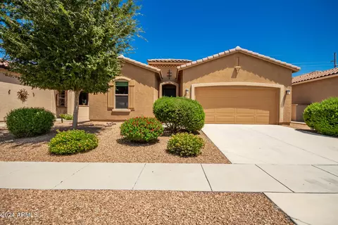 490 N Agua Fria Ln, Casa Grande, AZ 85194