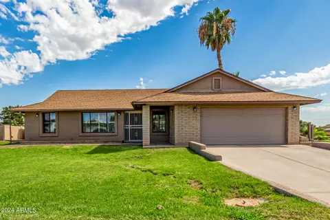 5243 W Waltann Ln, Glendale, AZ 85306