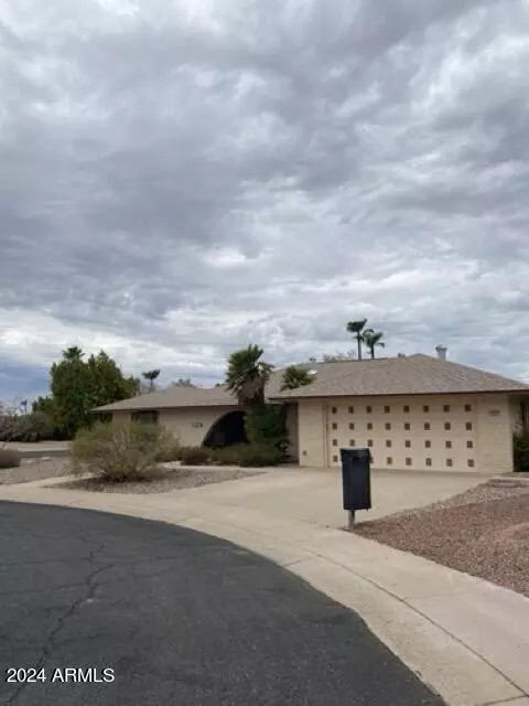 19415 N Conquistador Dr, Sun City West, AZ 85375